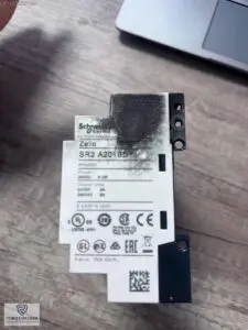 Schneider zelio sr2 a201bd akıllı röle